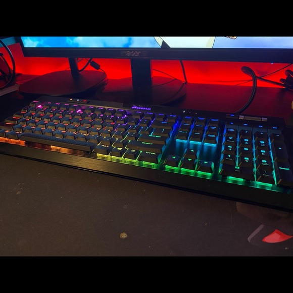 Corsair K70 Rapidfire Gaming Keyboard - Picture 3 of 3
